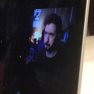 Meet your Posher, Maya